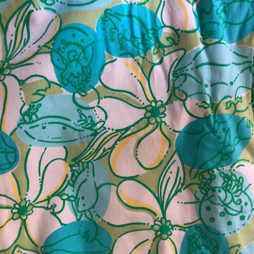 Lilly Pulitzer white label capris